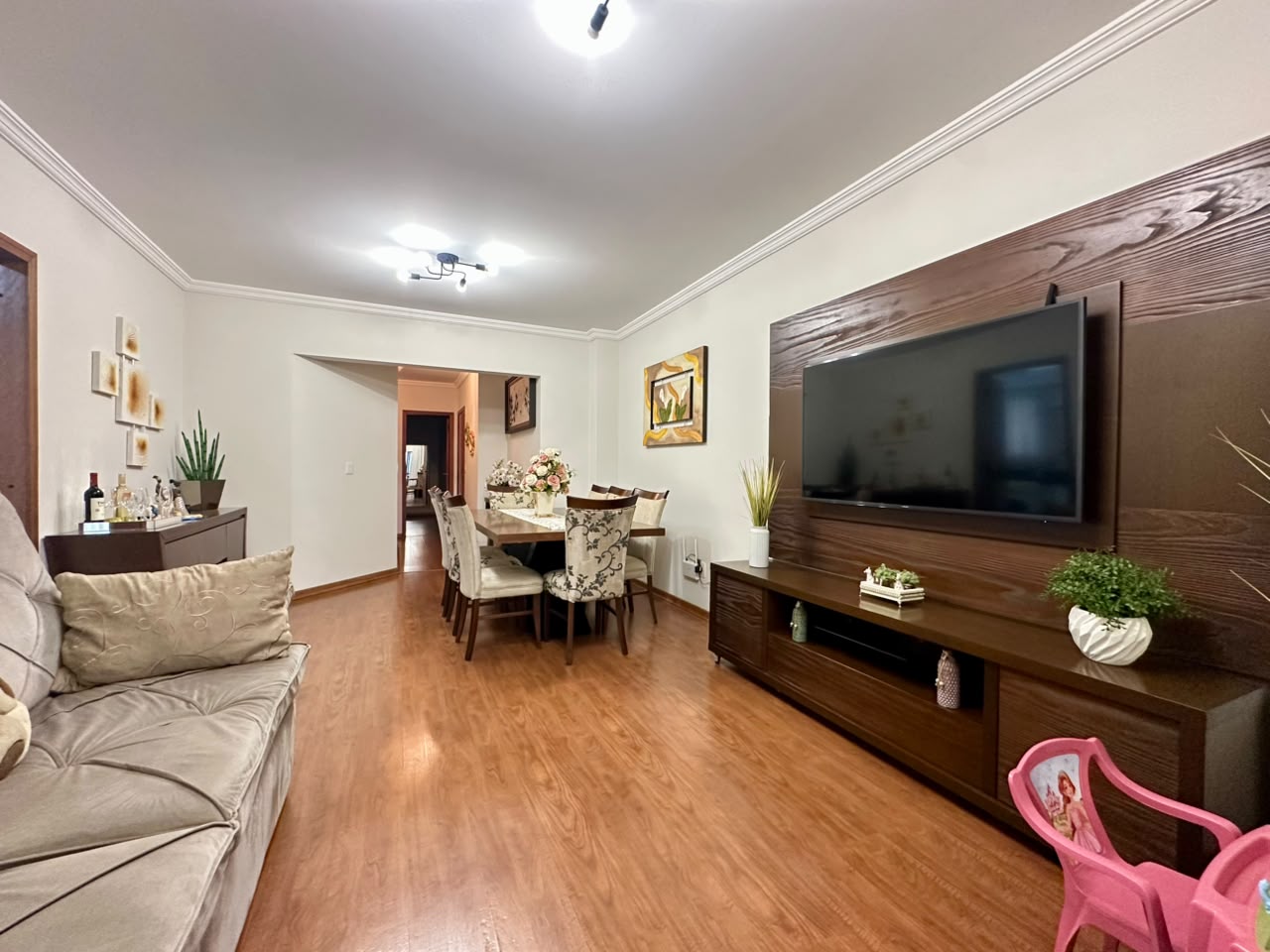 Apartamento com 3 dormitórios (1 suíte) à venda em Meia Praia, Itapema — Napoli — ambiente 8