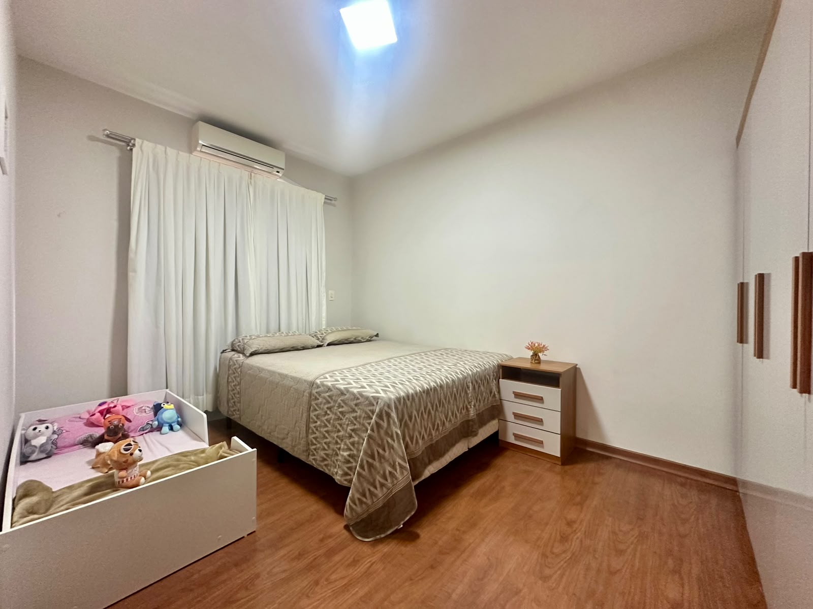 Apartamento com 3 dormitórios (1 suíte) à venda em Meia Praia, Itapema — Napoli — ambiente 17